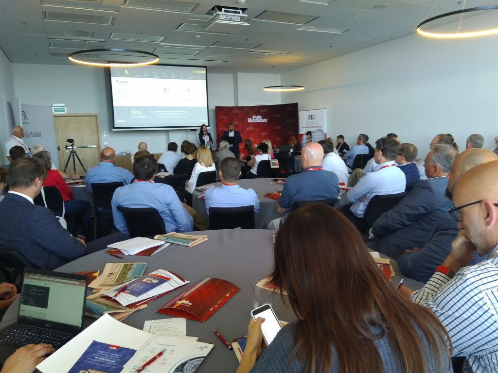 Akademia Wspierania Rozwoju MŚP w Gdyni, w Łodzi, w Krakowie,